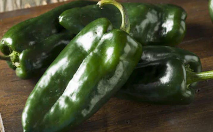 Cómo pelar chiles poblanos Cómo pelar chiles poblanos