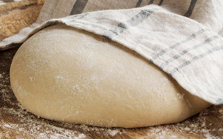 Cómo hacer masa de pizza Cómo hacer masa de pizza