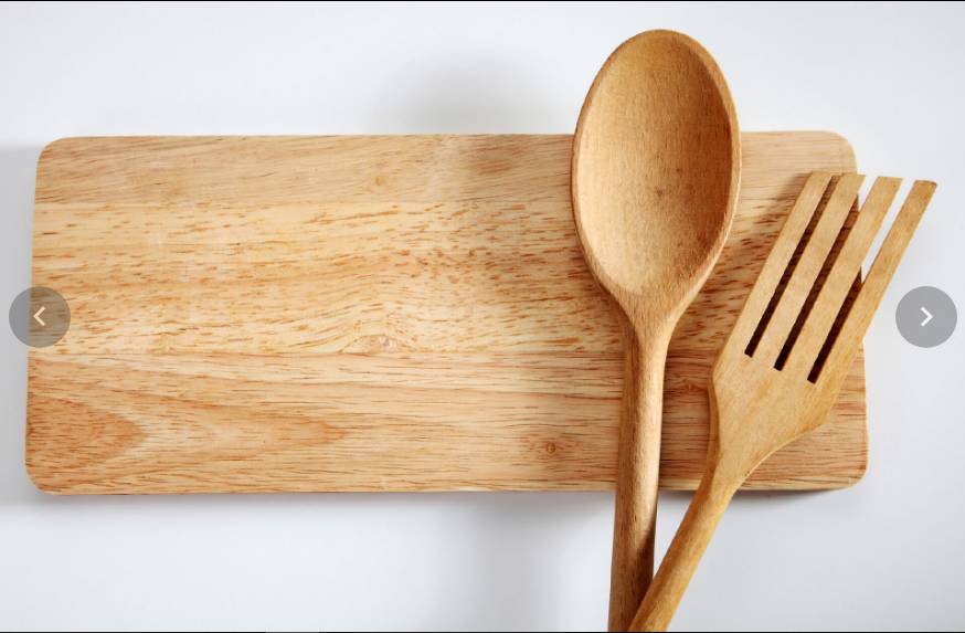 Utensilios de cocina de madera. Utensilios de cocina de madera.