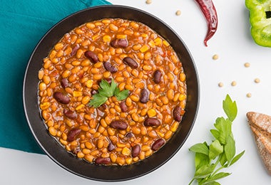 Las leguminosas son alimentos enlatados muy populares.
