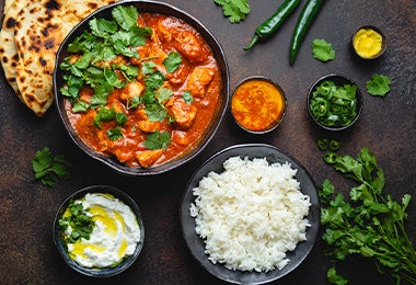 Curry con cilantro.