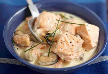 Un guiso con almejas es una forma deliciosa de cocinar pescado.