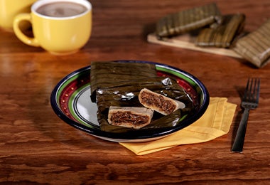 Receta de tamales con carne de cerdo y mole