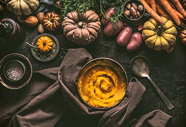 Un puré, una muy buena receta con calabaza de castilla, junto a distintos tipos de cucurbitas.