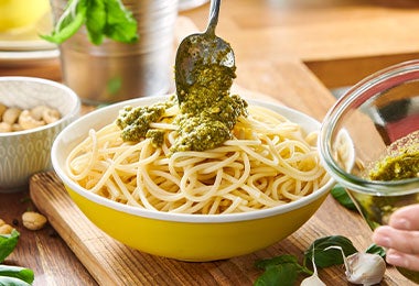Plato de spaguettis, preparación tradicional de las comidas corridas.