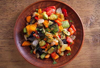 Ensalada con tomate de árbol.