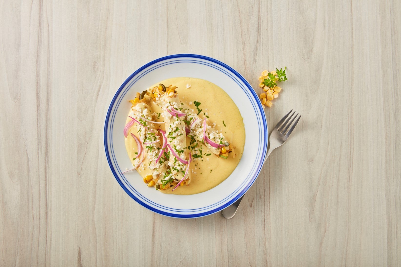 Flautas ahogadas de rajas con crema