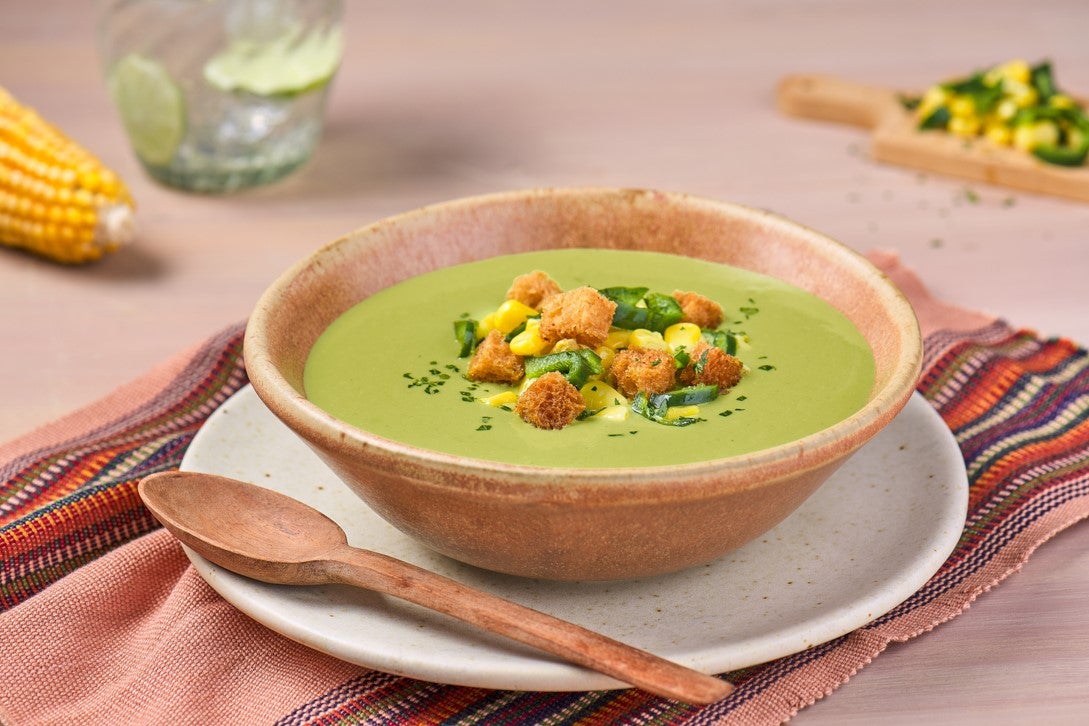 Crema de Chile Poblano con Queso Recetas Nestlé