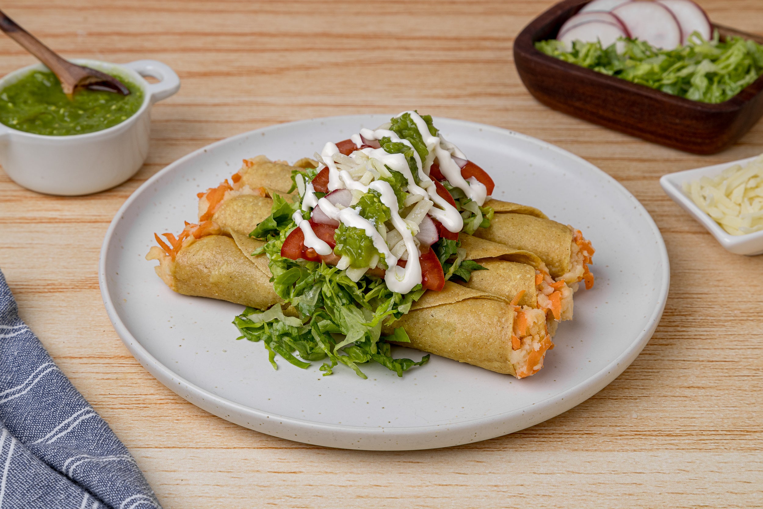 Tacos Dorados de Papa y Zanahoria Recetas Nestlé