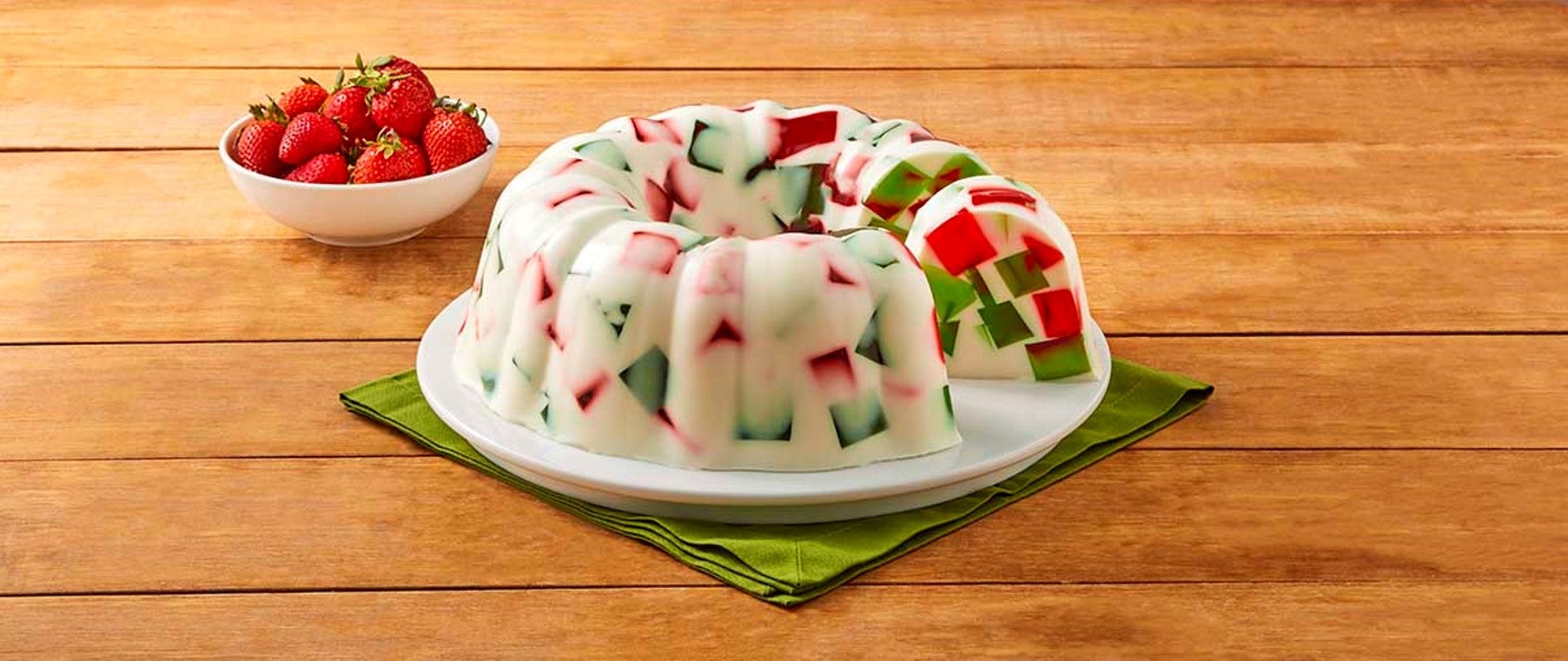 Gelatina tricolor cremosa Recetas Nestlé