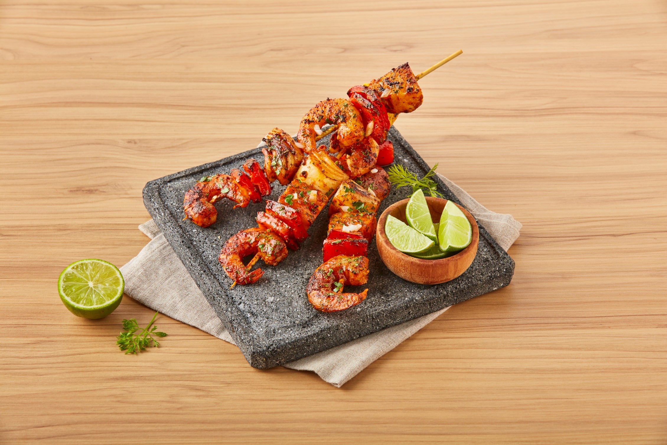Brochetas de Camarón al Pastor