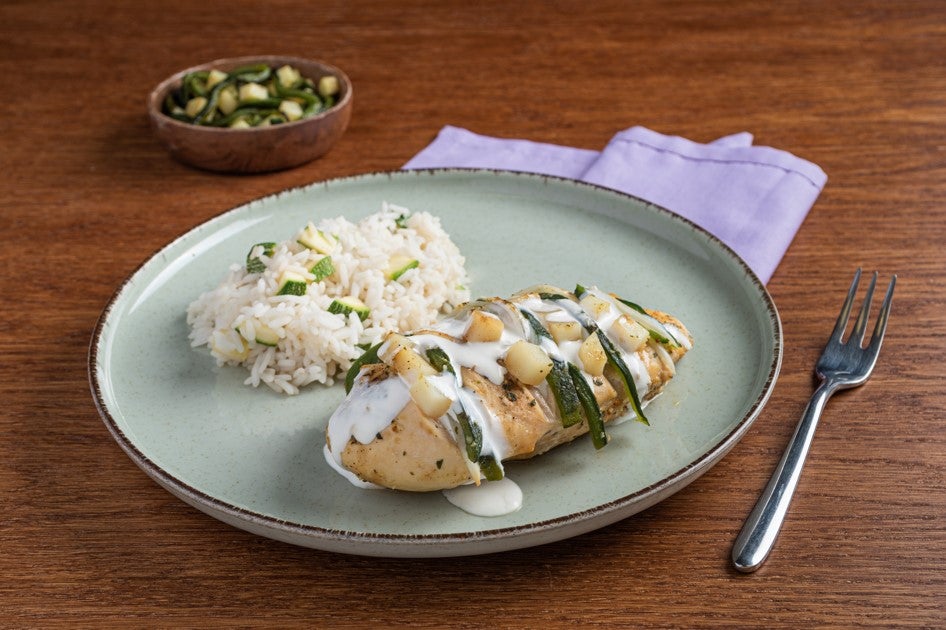 Abanico de Pollo relleno de Rajas con Crema