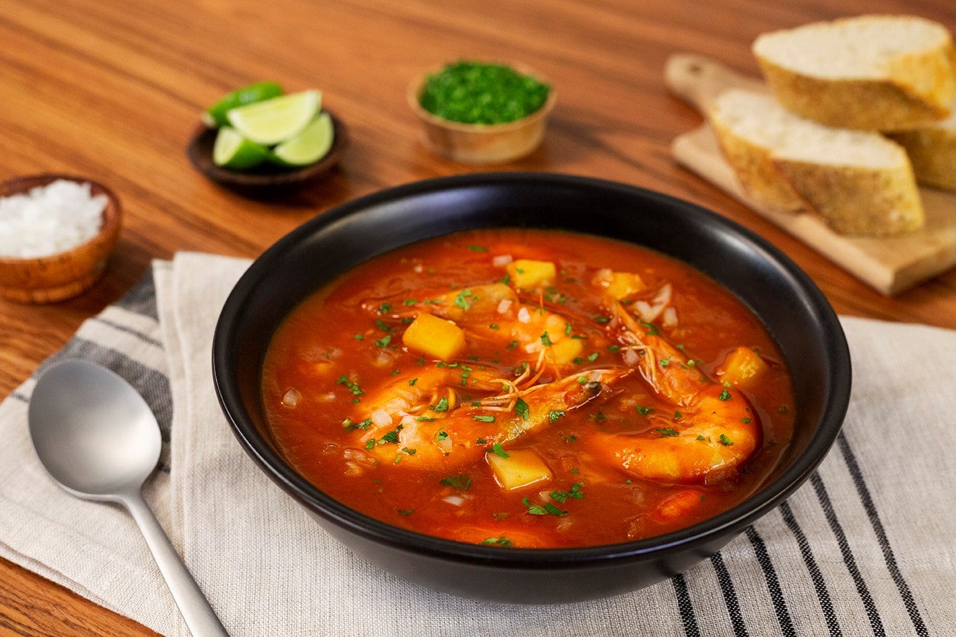 Cómo hacer Receta de caldo de camarón rojo | Recetas Nestlé