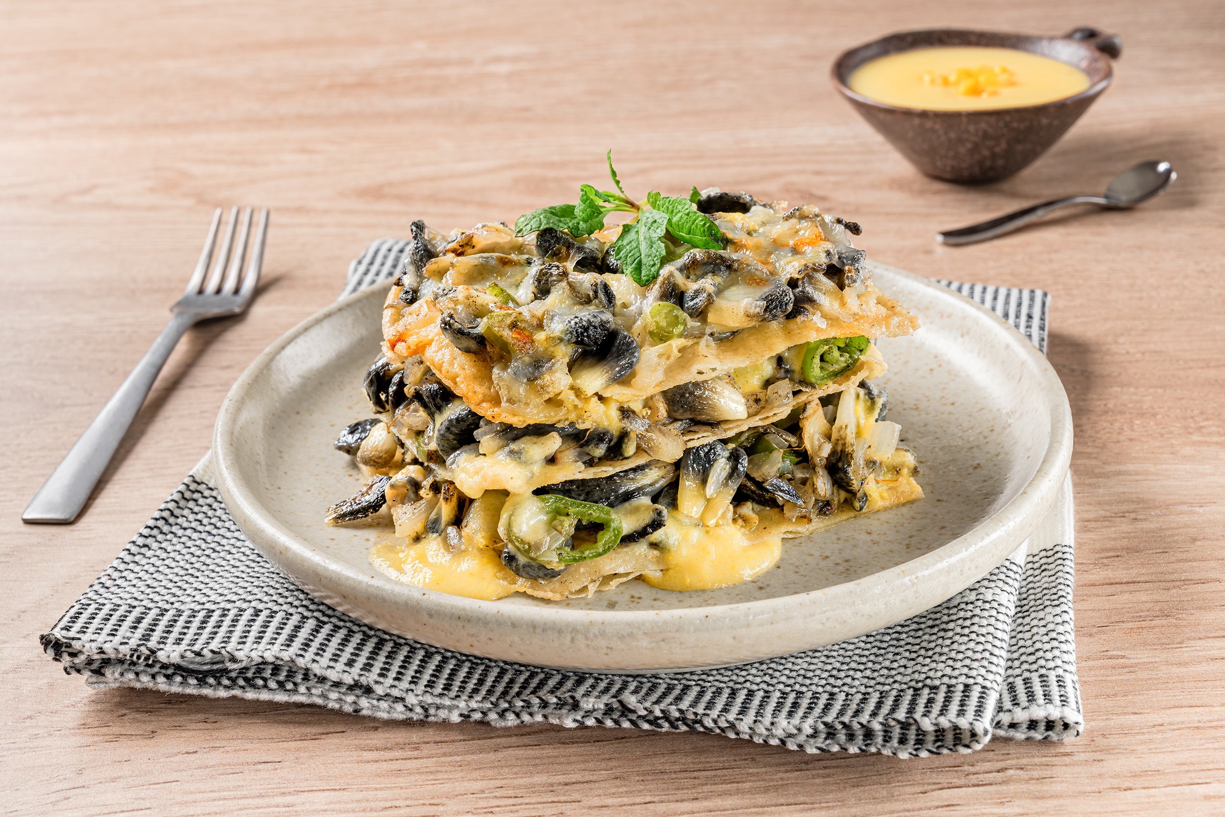 Pastel Azteca de Huitlacoche