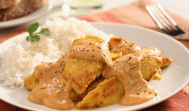 Pollo a la Mayomoz en crema de chipotle | Recetas Nestlé Pollo a la Mayomoz en crema de chipotle | Recetas Nestlé