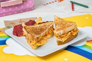 Sándwich de Queso con Pollo