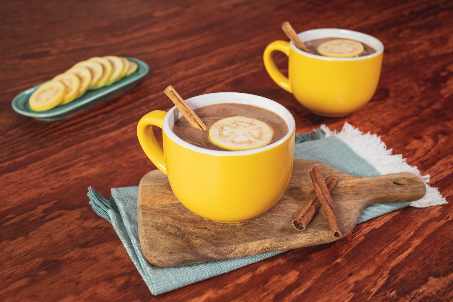 Atole de Chocolate Abuelita® con Guayaba Recetas Nestlé