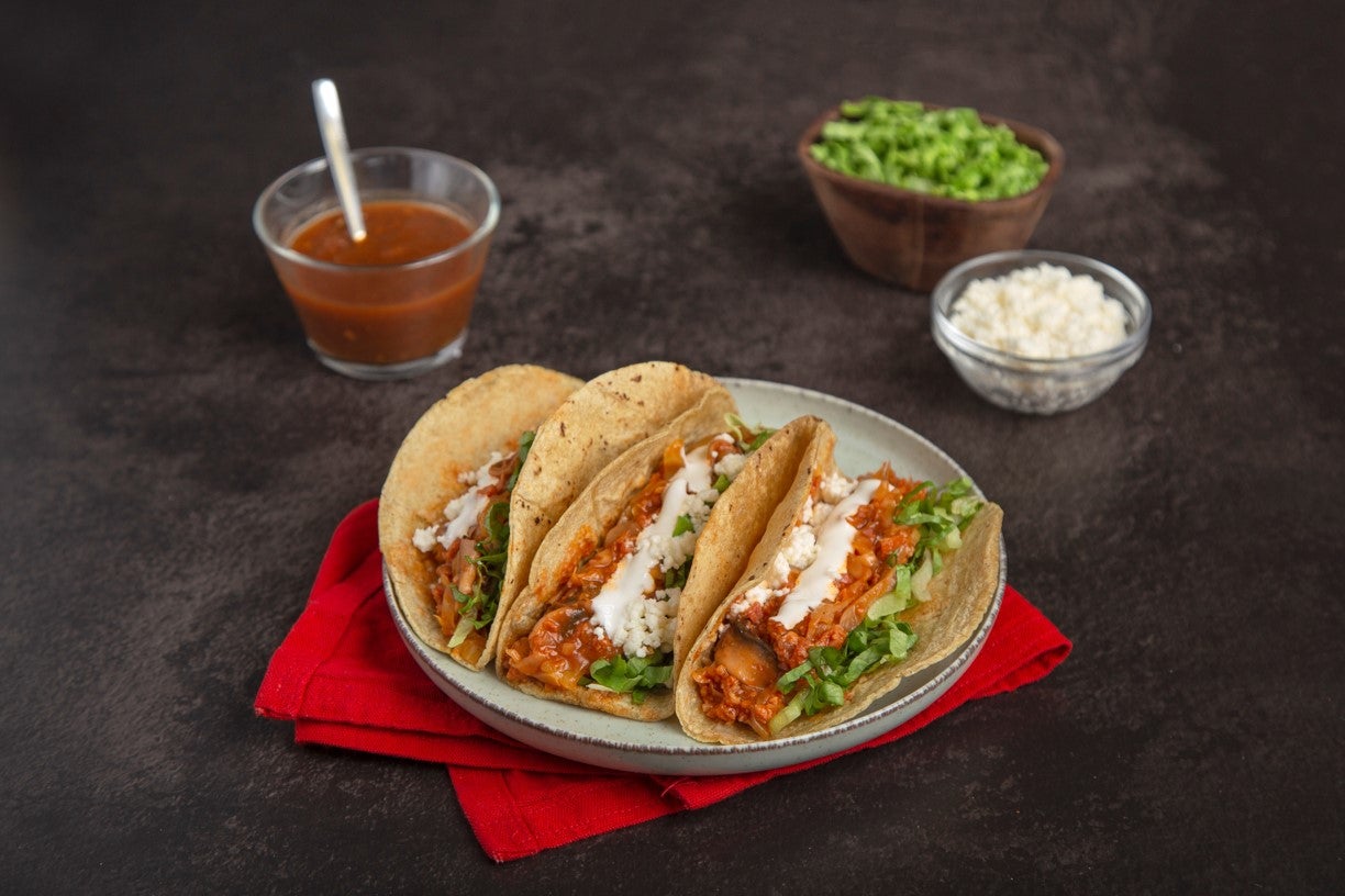 Quesadillas Rellenas con Col y Champiñones