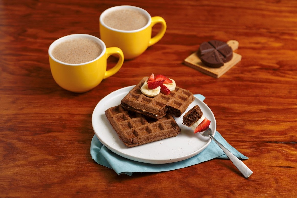 Waffles de Chocolate con Avena Recetas Nestlé