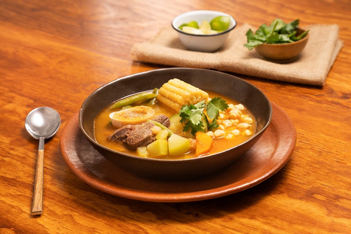 Puchero de res