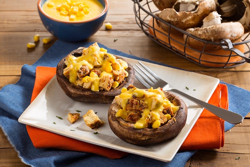 Portobellos rellenos con salsa de elote Recetas Nestlé