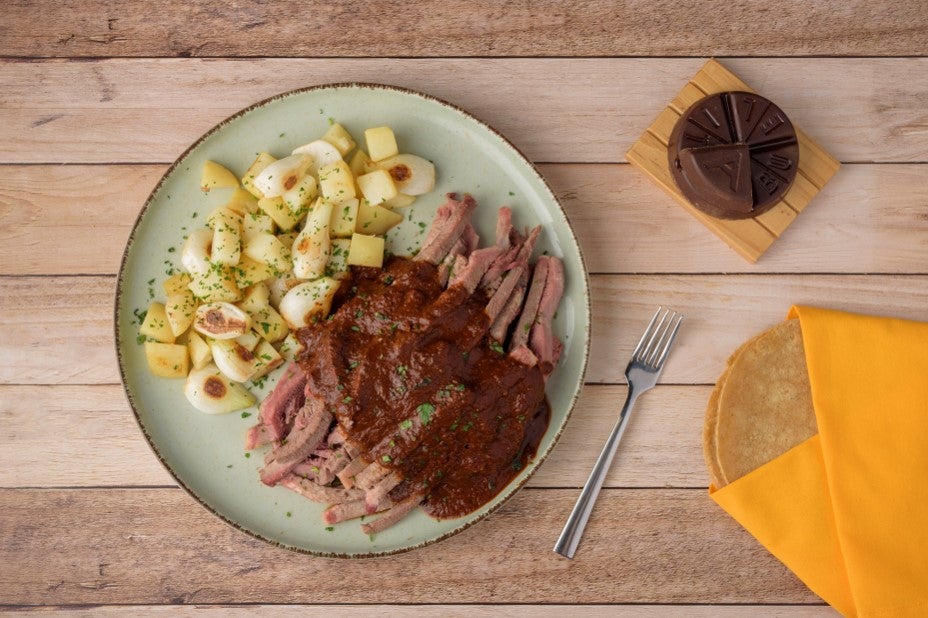 Lengua de Res en Adobo