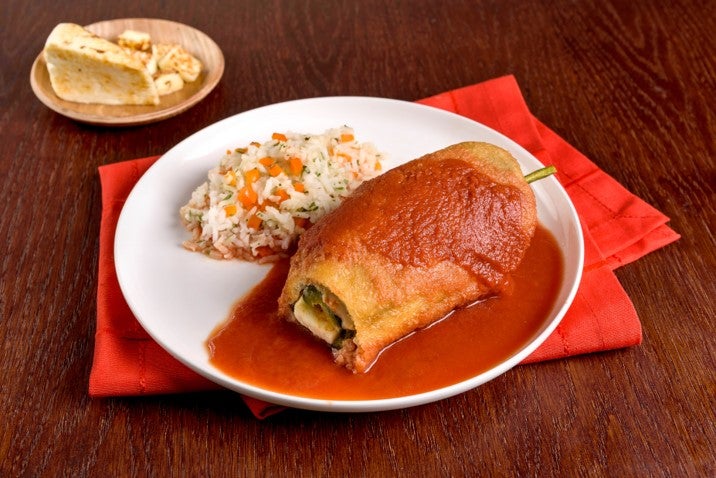 Chile Capeado relleno de Queso