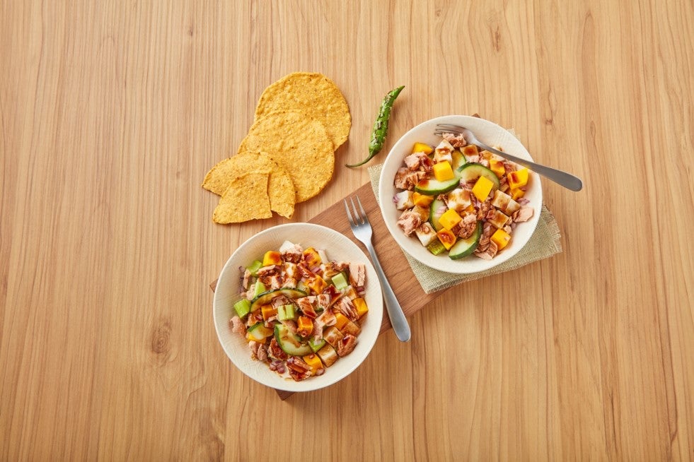 Ensalada de atún con mango