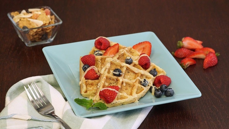 Waffles de cereal con fruta