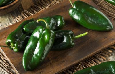 Cómo limpiar chiles poblanos