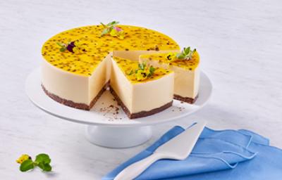 Postre de cheesecake con maracuyá Postre de cheesecake con maracuyá|