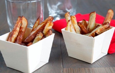 Cajas de poutine Dos deliciosas cajas de poutine
