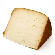 Raclette es un plato y un queso.