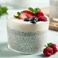 Pudín de chía y frutos rojos opción de postres balanceados
