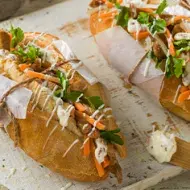 Un bahn mi, típico de la comida de Vietnam.