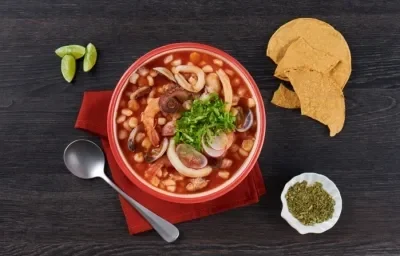 Pozole de mariscos Pozole de mariscos