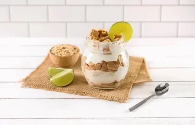 Overnight Oats Pay de Limón Overnight Oats Pay de Limón