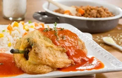 Chiles rellenos de picadillo Chiles rellenos de picadillo