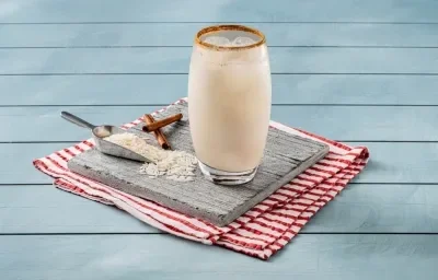 Horchata con Escarchado de Canela Horchata con Escarchado de Canela