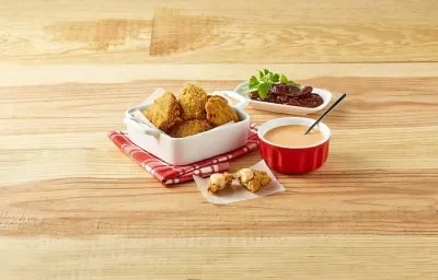 Nuggets de pollo con salsa de chipotle Nuggets de pollo con salsa de chipotle