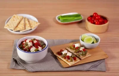 Ensalada de nopales a las finas hierbas Ensalada de nopales a las finas hierbas