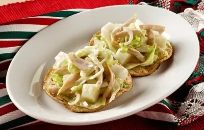 Tostadas de salpicon de pollo Tostadas de salpicon de pollo