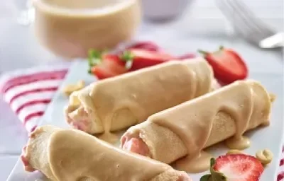 rollitos de cacahuate y fresa rollitos de cacahuate y fresa