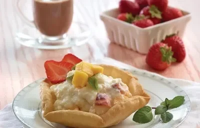 canastitas de requesón con frutas canastitas de requesón con frutas