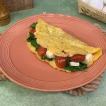 Omelette de Espinaca con Queso Panela