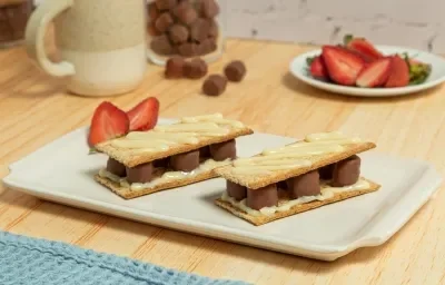 Mini Sándwich de Malvaviscos Mini Sándwich de Malvaviscos