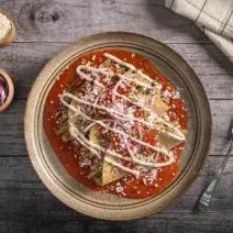 Enchiladas de Nopal en Salsa Roja