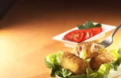 Croquetas de papa con jamón y elotes Croquetas de papa con jamón y elotes