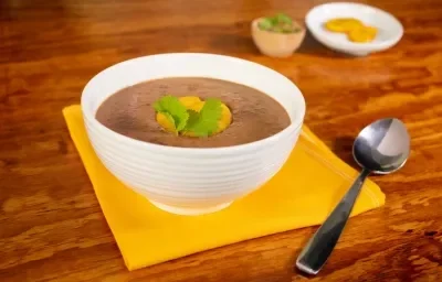 CREMA DE LENTEJA CON CHIPOTLE CREMA DE LENTEJA CON CHIPOTLE