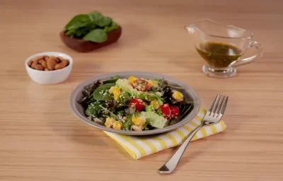 Ensalada de quinoa y mango Ensalada de quinoa y mango